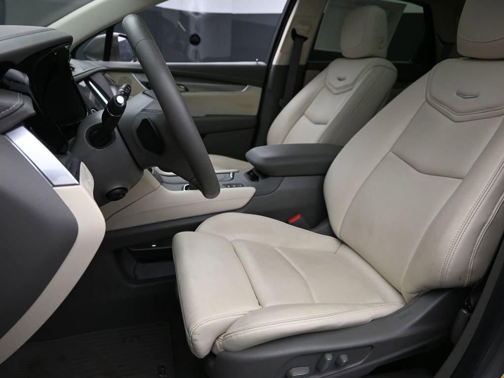 2017 Cadillac XT5 Vehicle Photo in Cedar Rapids, IA 52402