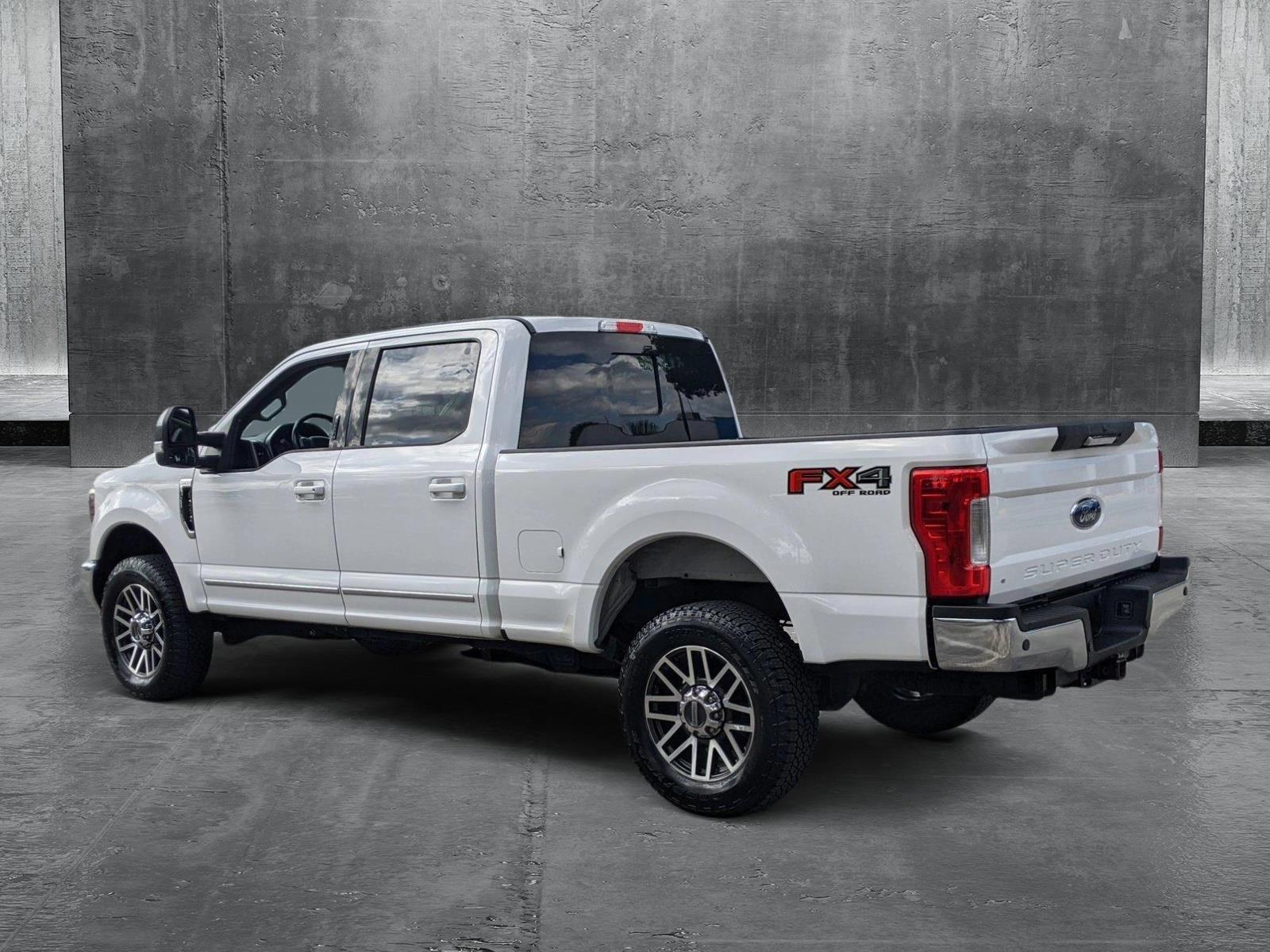 2019 Ford Super Duty F-250 SRW Vehicle Photo in PEMBROKE PINES, FL 33024-6534