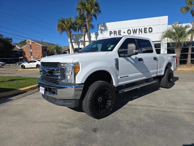 2017 Ford Super Duty F-250 SRW Vehicle Photo in LAFAYETTE, LA 70503-4541