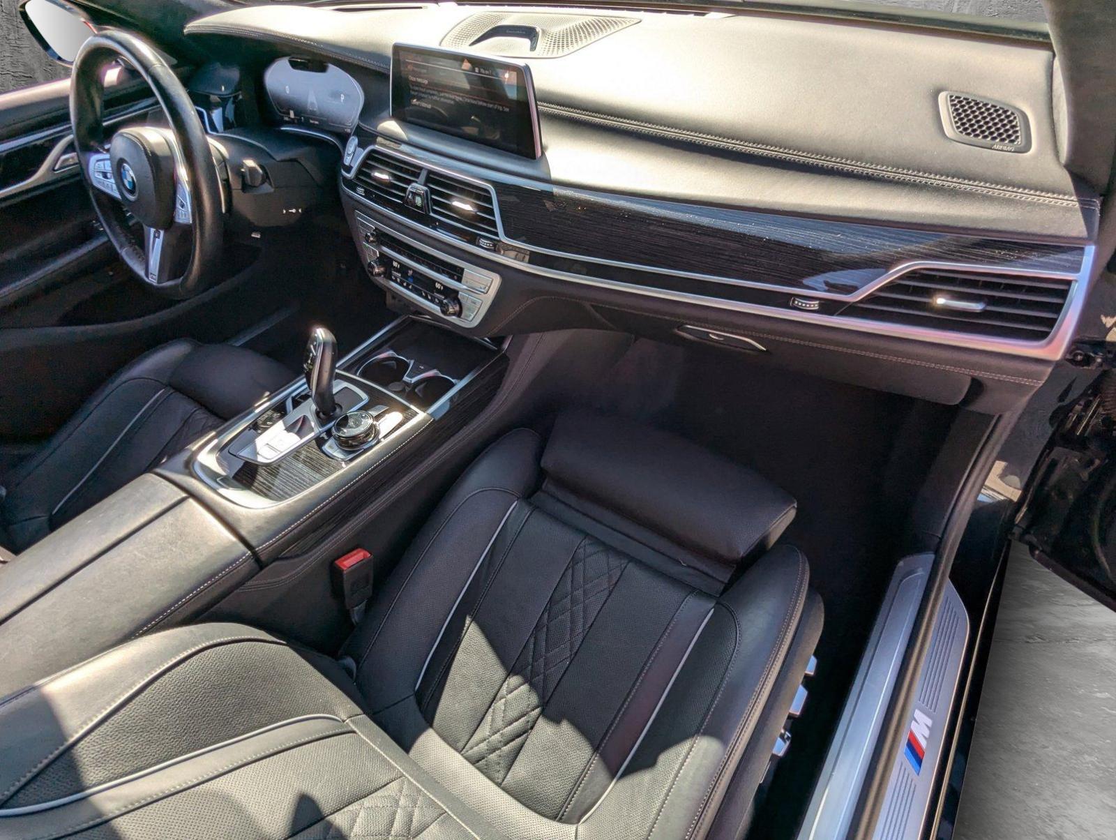 2022 BMW 750i xDrive Vehicle Photo in Delray Beach, FL 33444