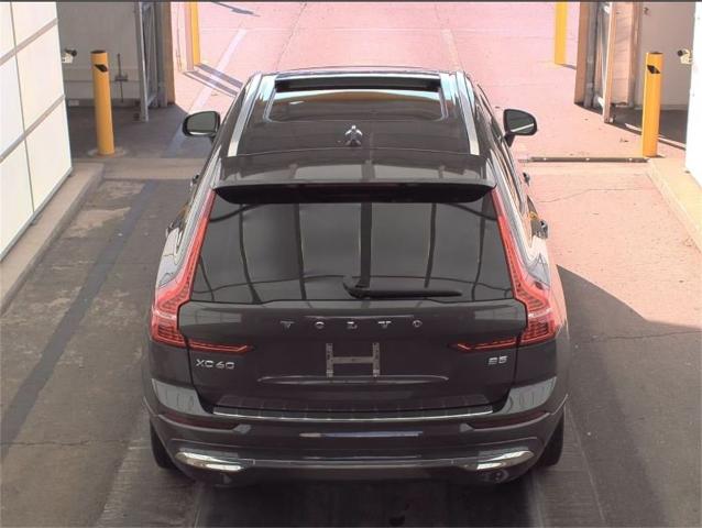 2022 Volvo XC60 Vehicle Photo in Grapevine, TX 76051