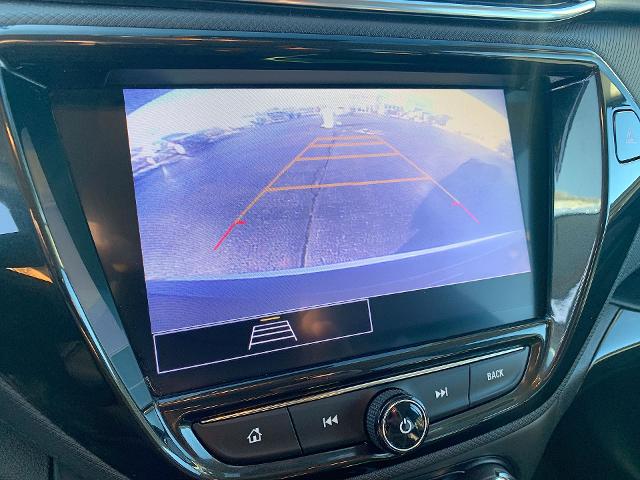 2022 Chevrolet Trailblazer Vehicle Photo in MOON TOWNSHIP, PA 15108-2571