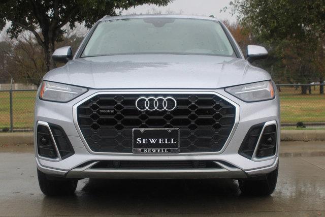 2022 Audi Q5 Vehicle Photo in HOUSTON, TX 77090