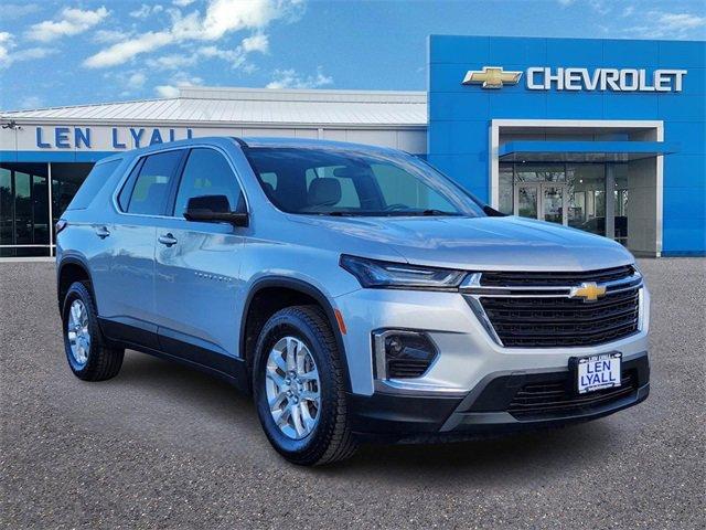 2022 Chevrolet Traverse Vehicle Photo in AURORA, CO 80011-6998