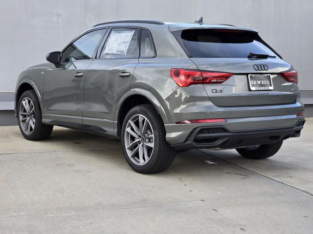 2025 Audi Q3 Vehicle Photo in SUGAR LAND, TX 77478