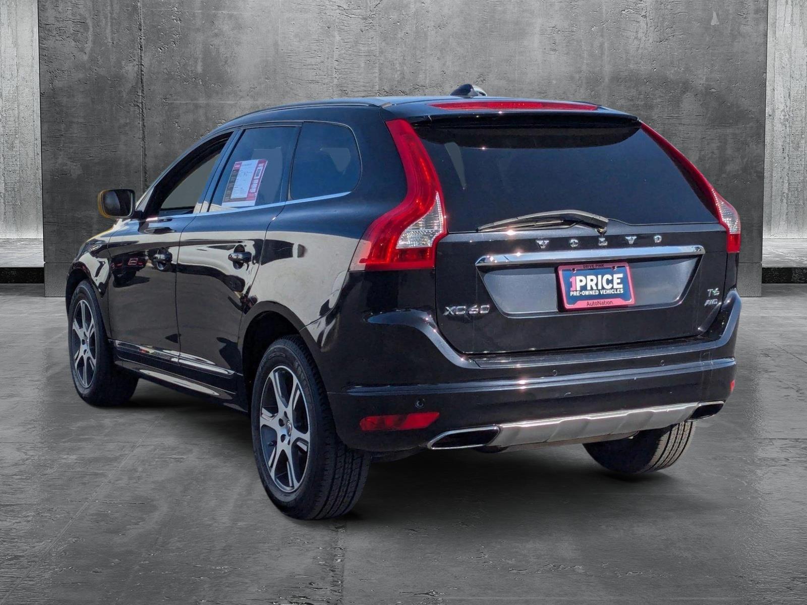 2014 Volvo XC60 Vehicle Photo in VALENCIA, CA 91355-1705