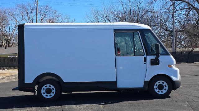 2025 Chevrolet BrightDrop 400 Vehicle Photo in INDEPENDENCE, MO 64055-1314