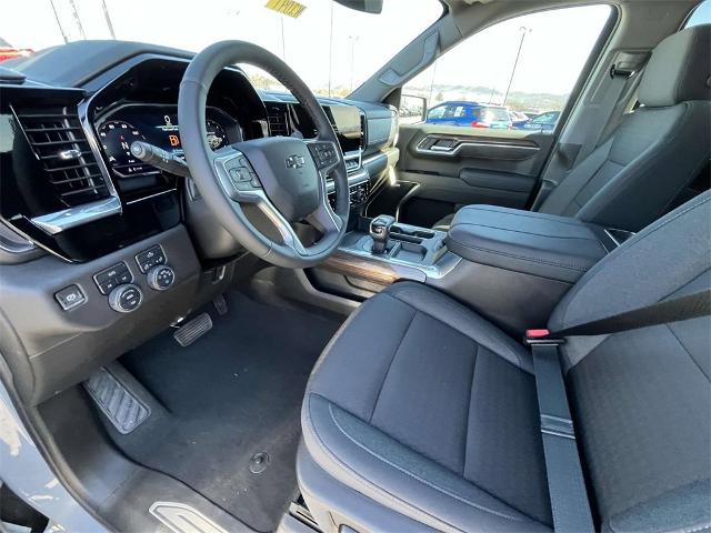 2025 Chevrolet Silverado 1500 Vehicle Photo in ALCOA, TN 37701-3235