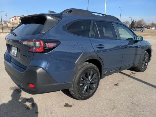 2023 Subaru Outback Vehicle Photo in Green Bay, WI 54304