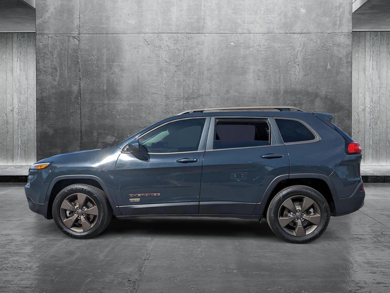 2017 Jeep Cherokee Vehicle Photo in Jacksonville, FL 32244