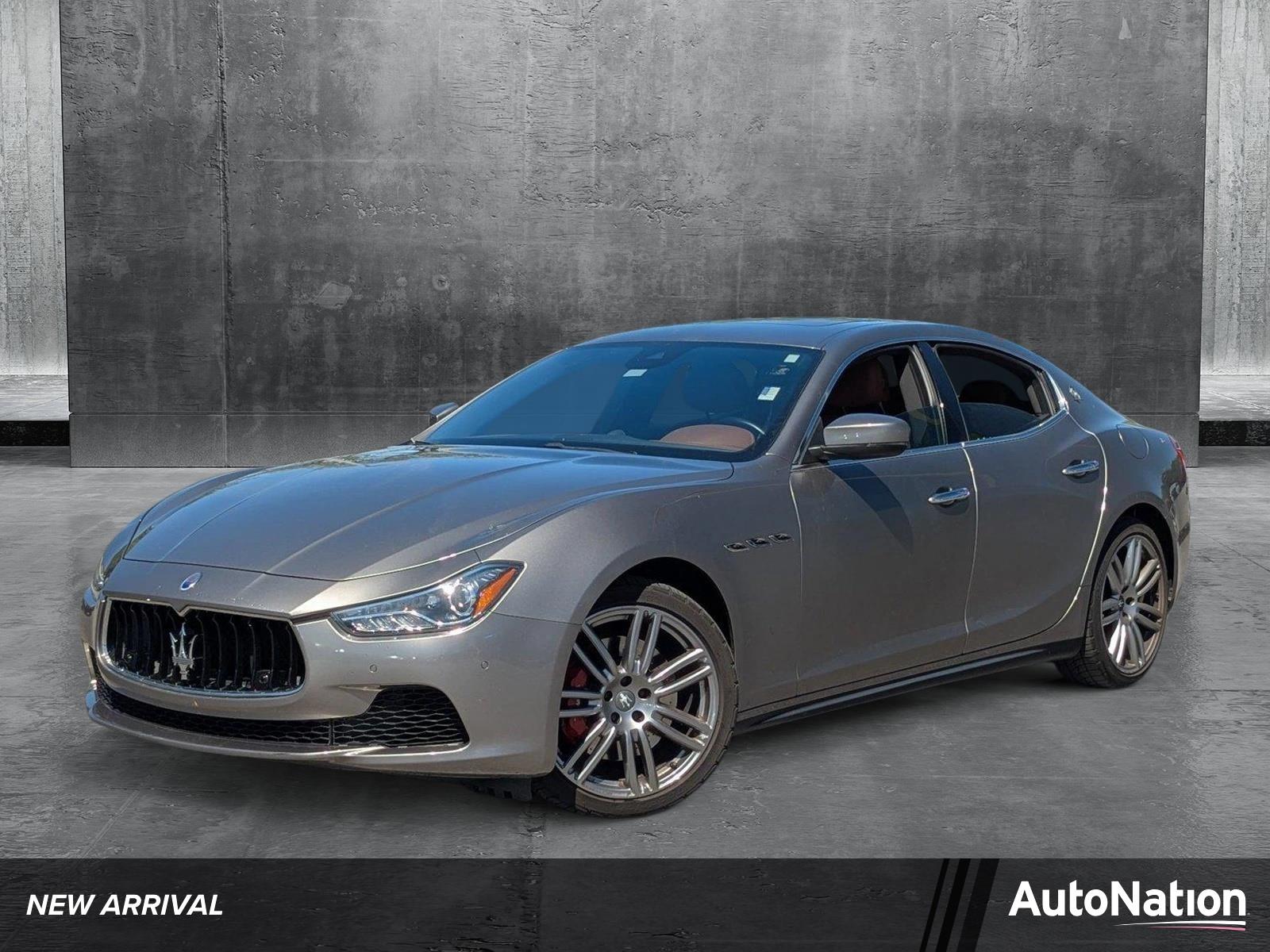 2017 Maserati Ghibli Vehicle Photo in St. Petersburg, FL 33713