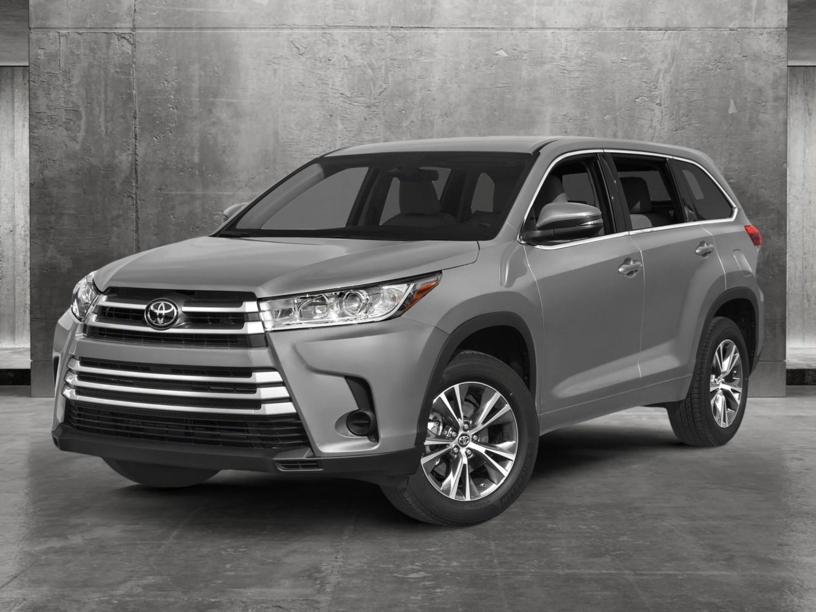 2017 Toyota Highlander Vehicle Photo in Davie, FL 33331