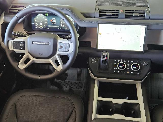 2025 Defender Vehicle Photo in AUSTIN, TX 78717