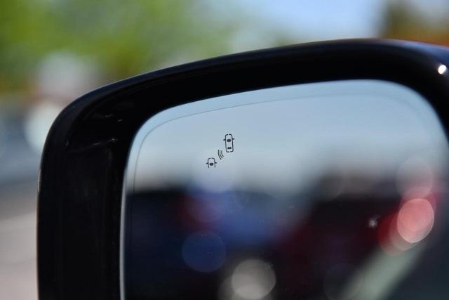 2024 Nissan Armada Vehicle Photo in Ballwin, MO 63011