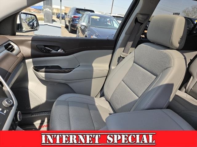 2022 GMC Acadia Vehicle Photo in LITTLE FALLS, NJ 07424-1717