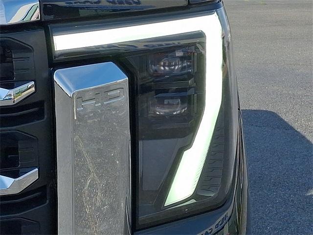 2025 GMC Sierra 2500 HD Vehicle Photo in LEWES, DE 19958-4935