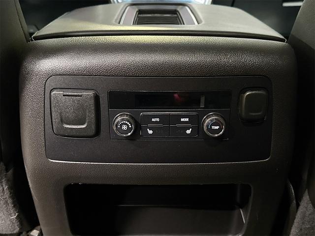 2016 GMC Yukon Vehicle Photo in EVERETT, WA 98203-5662