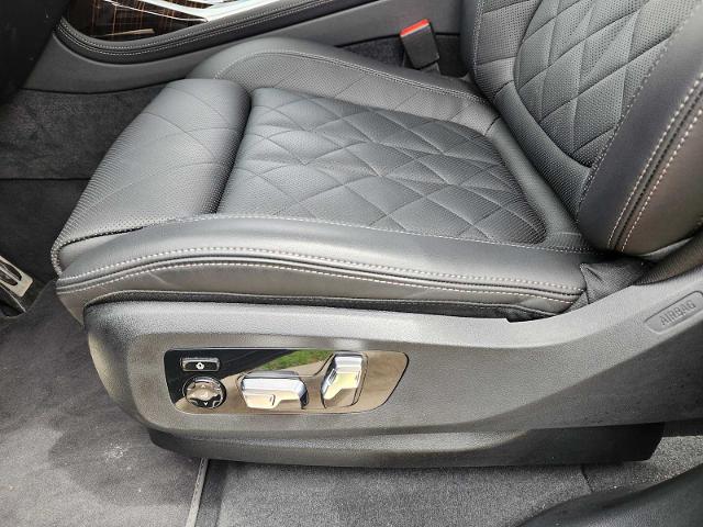 2024 BMW X7 xDrive40i Vehicle Photo in PLANO, TX 75024