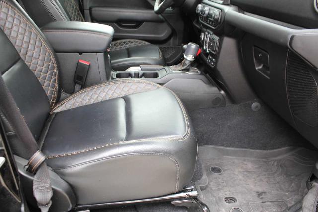 2022 Jeep Gladiator Vehicle Photo in HOUSTON, TX 77090