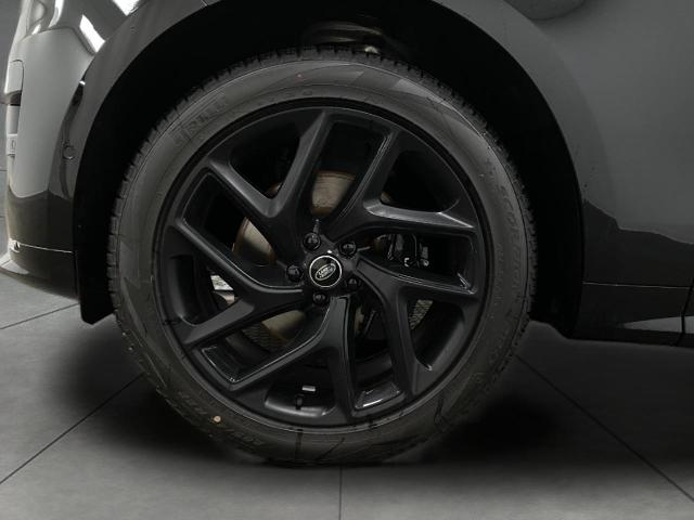 2025 Range Rover Sport Vehicle Photo in Appleton, WI 54913
