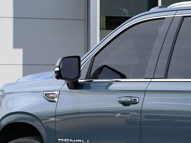 2025 GMC Yukon XL Vehicle Photo in TREVOSE, PA 19053-4984