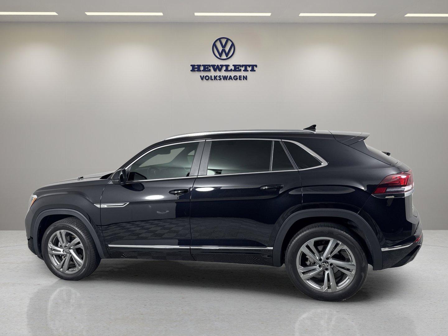 2024 Volkswagen Atlas Cross Sport Vehicle Photo in Georgetown, TX 78626
