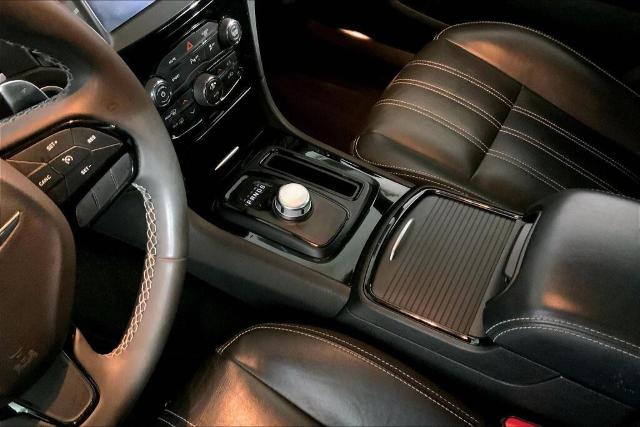 2023 Chrysler 300 Vehicle Photo in Kansas City, MO 64114