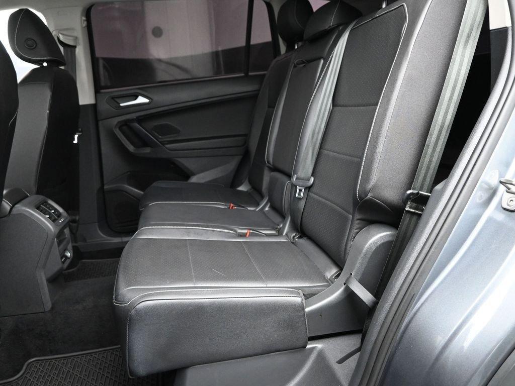 2021 Volkswagen Tiguan Vehicle Photo in Marion, IA 52302