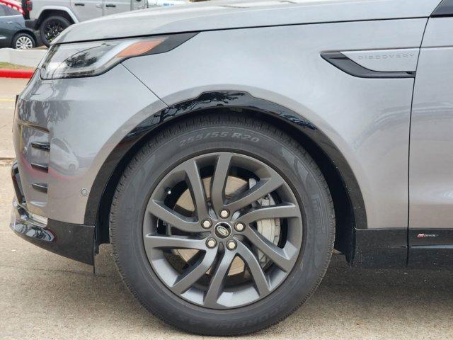 2022 Land Rover Discovery Vehicle Photo in SUGAR LAND, TX 77478-0000