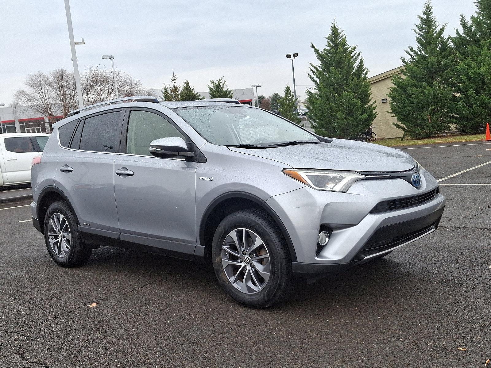 2017 Toyota RAV4 Hybrid Vehicle Photo in Trevose, PA 19053