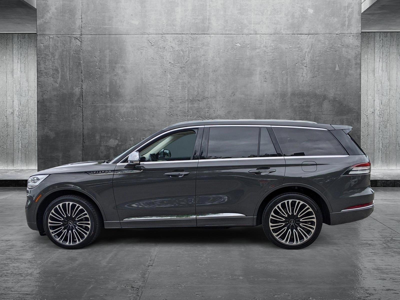 2022 Lincoln Aviator Vehicle Photo in PEMBROKE PINES, FL 33024-6534