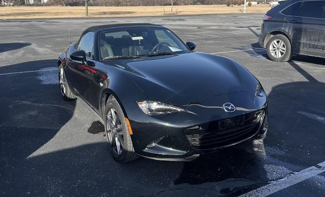 2016 Mazda MX-5 Miata Vehicle Photo in OSHKOSH, WI 54904-7811