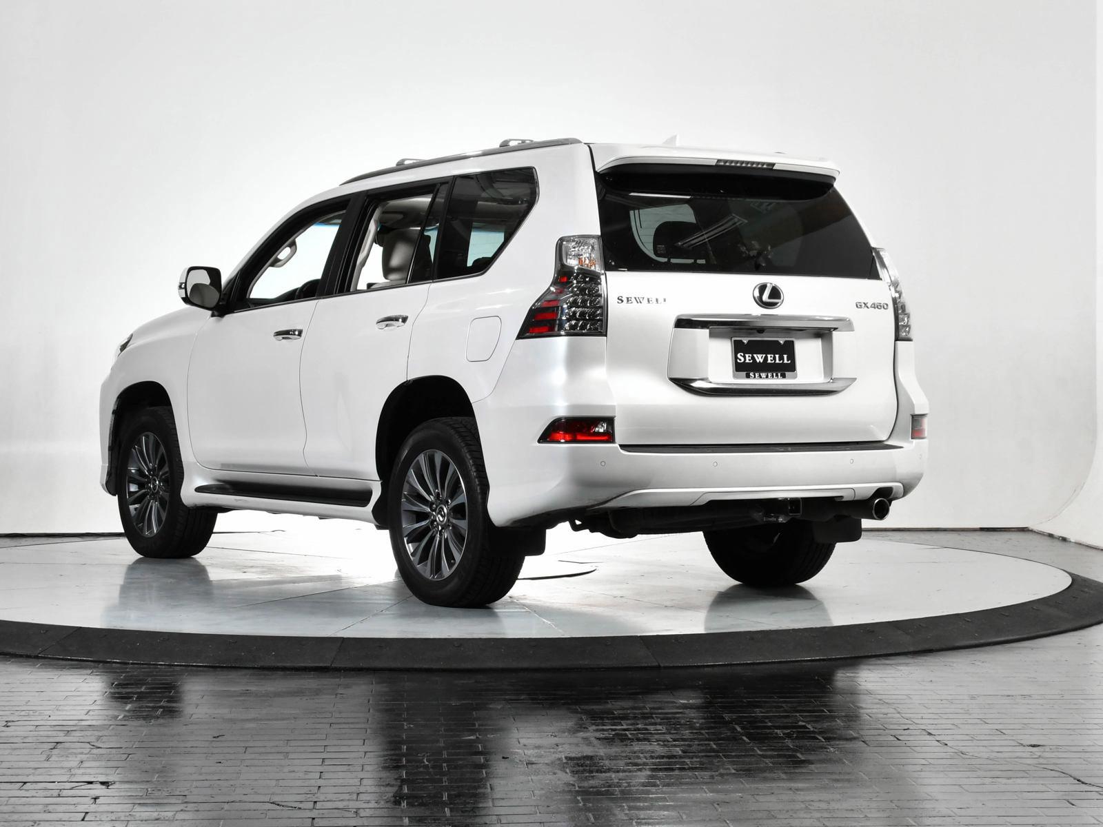 2023 Lexus GX 460 Vehicle Photo in DALLAS, TX 75235