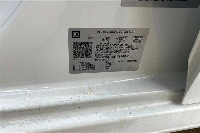 2024 GMC Sierra 3500 HD Vehicle Photo in TOPEKA, KS 66609-0000