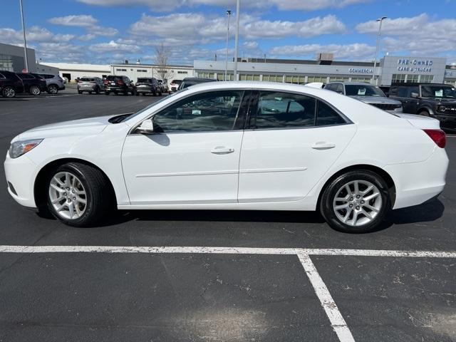 2015 Chevrolet Malibu Vehicle Photo in GREEN BAY, WI 54304-5303