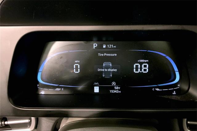 2024 Hyundai ELANTRA Vehicle Photo in Lees Summit, MO 64086