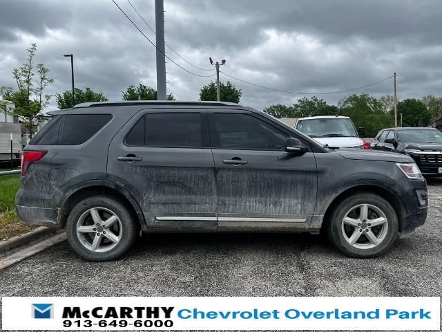 Used 2017 Ford Explorer XLT with VIN 1FM5K8D85HGD87321 for sale in Kansas City