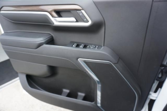 2022 Chevrolet Silverado 1500 Vehicle Photo in FAIRMONT, WV 26554-2318