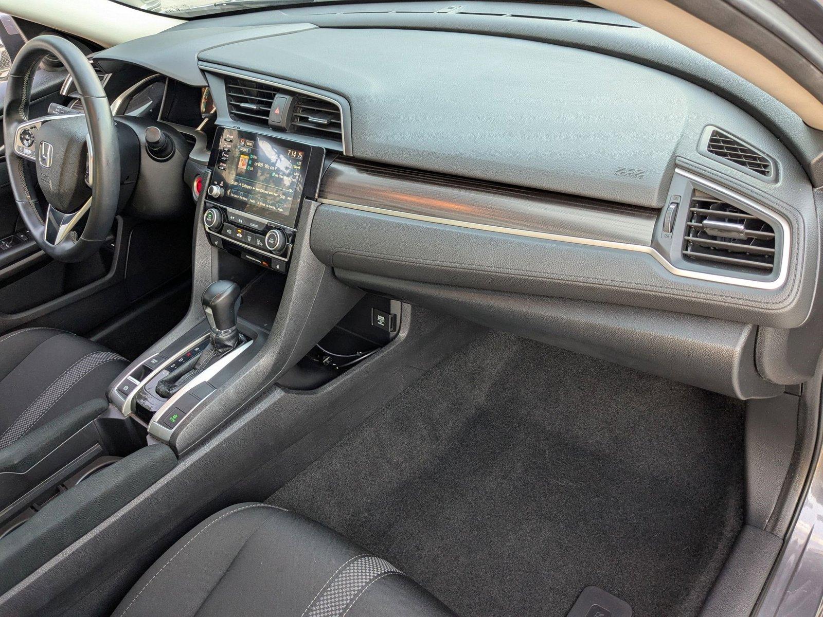 2019 Honda Civic Sedan Vehicle Photo in PEMBROKE PINES, FL 33024-6534