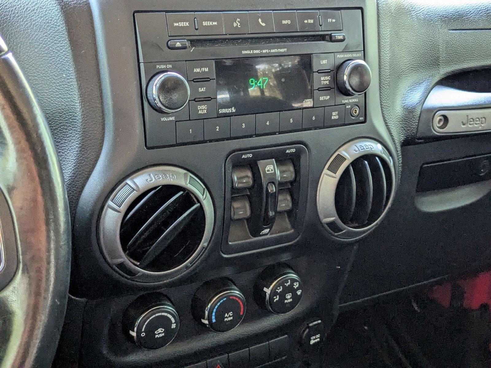 2017 Jeep Wrangler Unlimited Vehicle Photo in Tampa, FL 33614