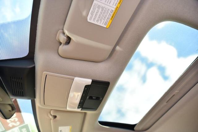 2025 Nissan Sentra Vehicle Photo in Ballwin, MO 63011