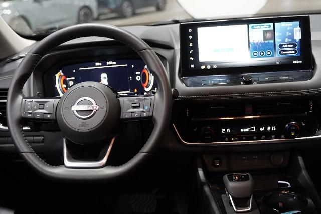 2024 Nissan Rogue Vehicle Photo in Fort Worth, TX 76132