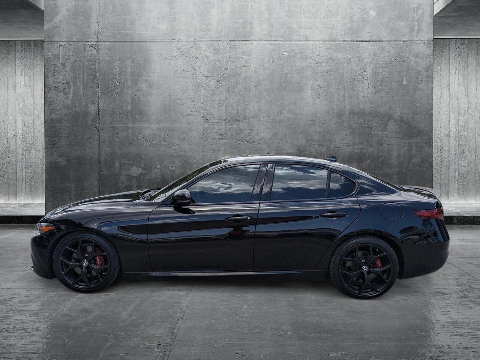 2020 Alfa Romeo Giulia Vehicle Photo in GREENACRES, FL 33463-3207