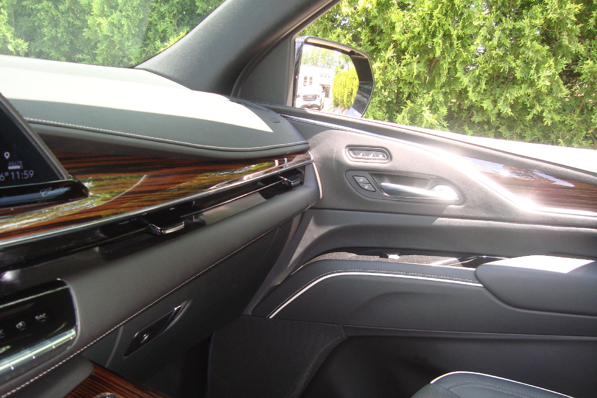 2023 Cadillac Escalade Vehicle Photo in PORTSMOUTH, NH 03801-4196