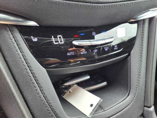 2022 Cadillac XT5 Vehicle Photo in SMITHTOWN, NY 11787-5023