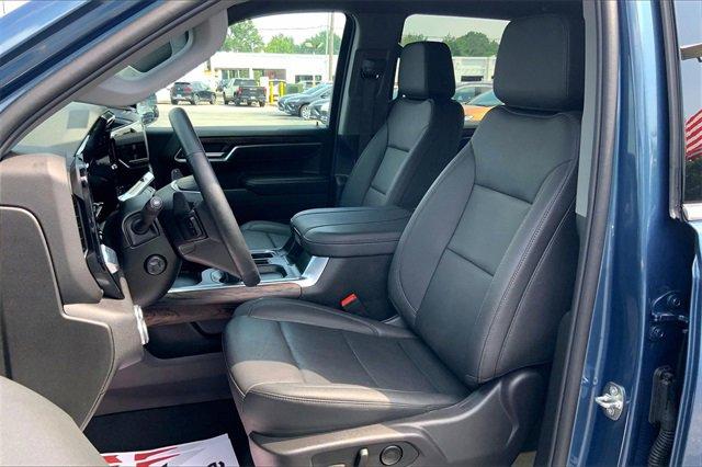 2024 GMC Sierra 1500 Vehicle Photo in INDEPENDENCE, MO 64055-1377