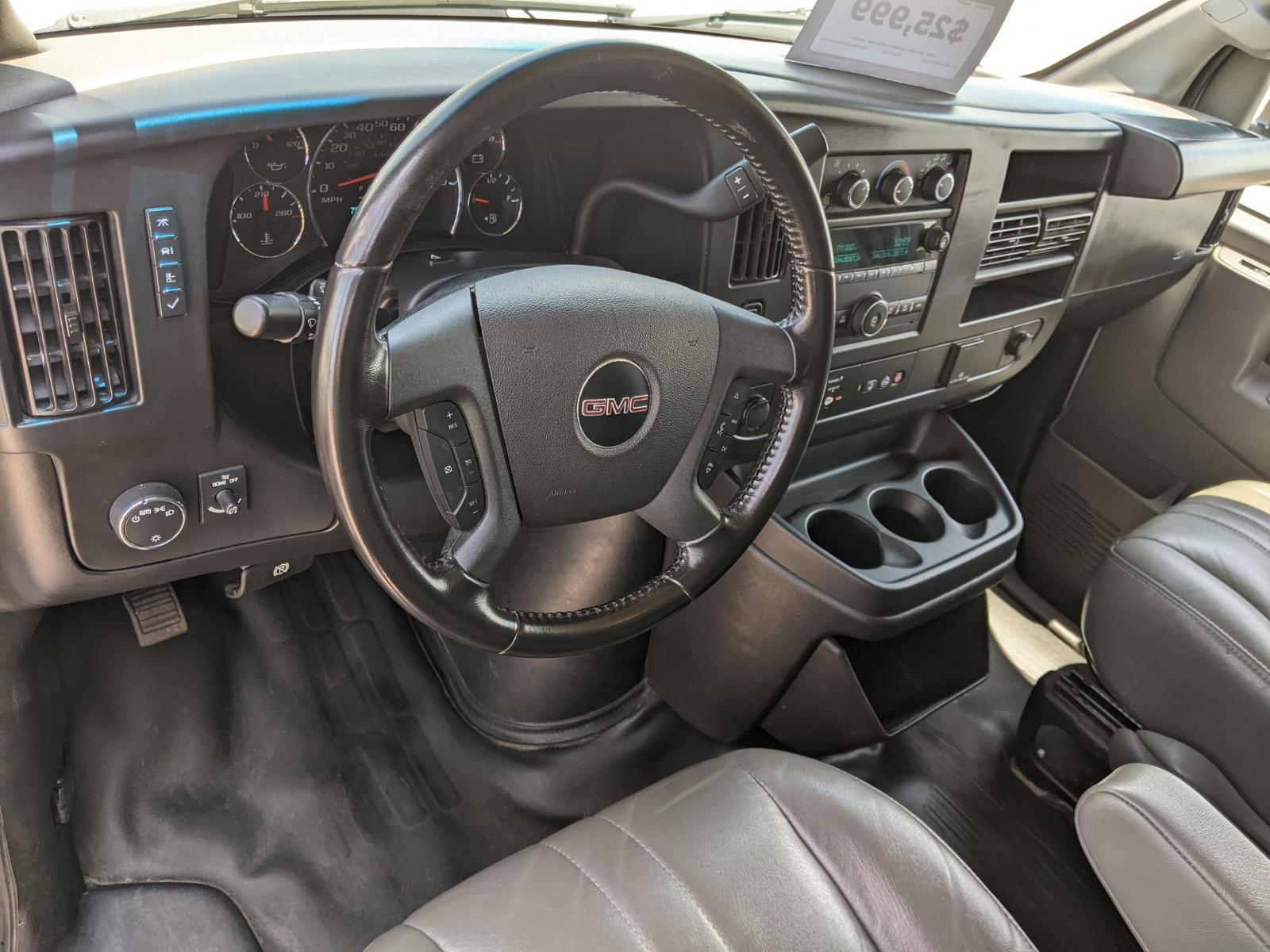 2023 GMC Savana Cargo Van Vehicle Photo in Seguin, TX 78155