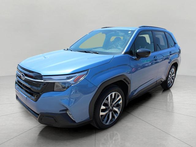 2025 Subaru Forester Vehicle Photo in Green Bay, WI 54304