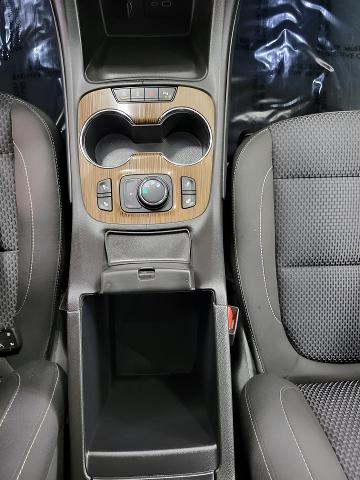 2023 GMC Acadia Vehicle Photo in NEENAH, WI 54956-2243