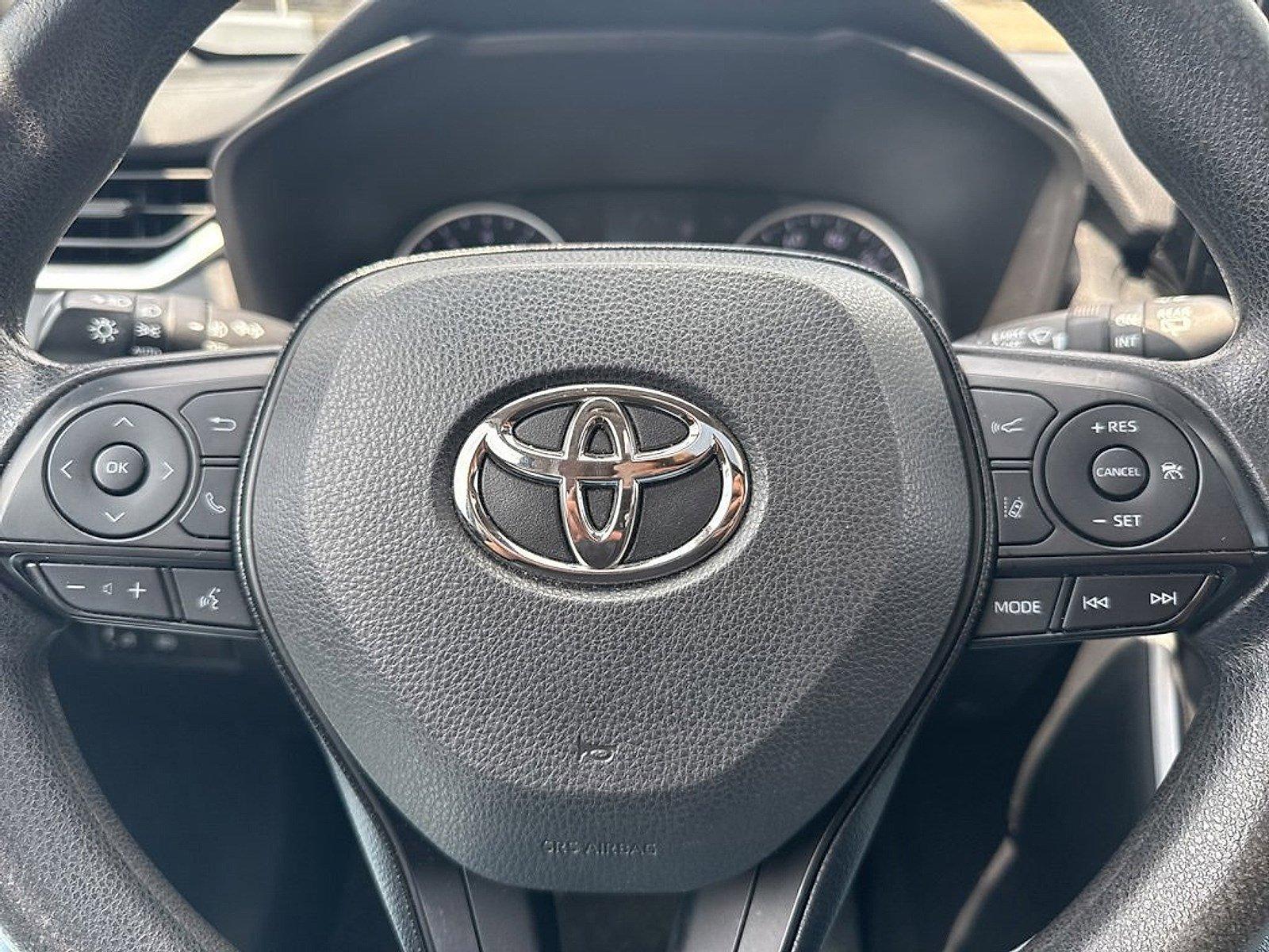 2019 Toyota RAV4 Vehicle Photo in Harrisburg, PA 17111